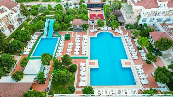 Viking Garden Hotel & Spa ***