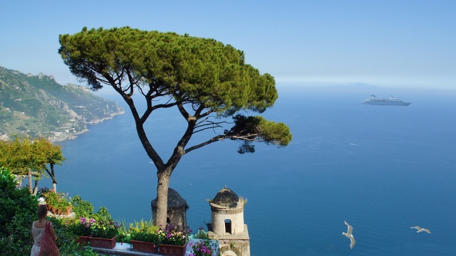 Nápoly-Capri-Sorrentói félsziget repülővel