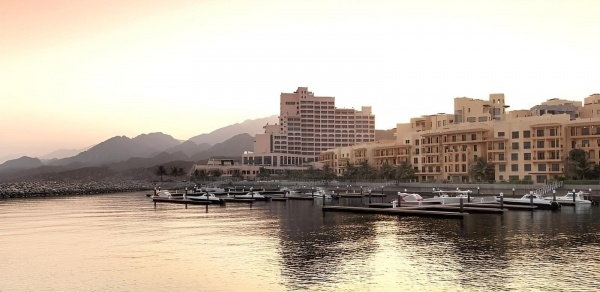 FAIRMONT FUJAIRAH BEACH RESORT *****