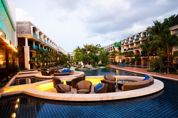 Graceland Resort and Spa 4* + Bangkok 4* ****